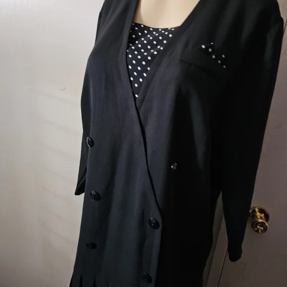 Chic Black Polka Dot Midi Dress - Picture 2 of 6